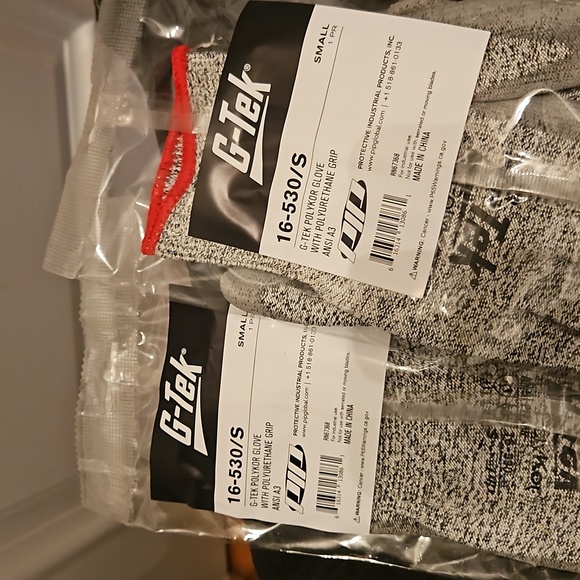 G-Tek Protective Gloves (2 pr for $10) add more for greater discount! - Picture 2 of 4